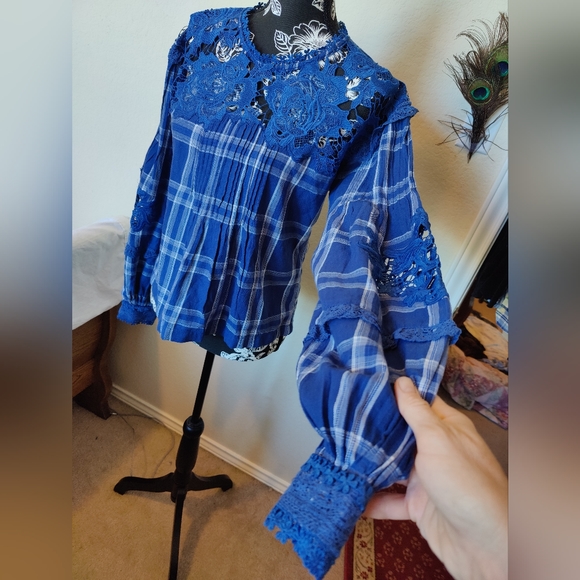 Free People darling Diana blur and whote pace top in Navy (XS) 💙❤️ - Picture 8 of 17